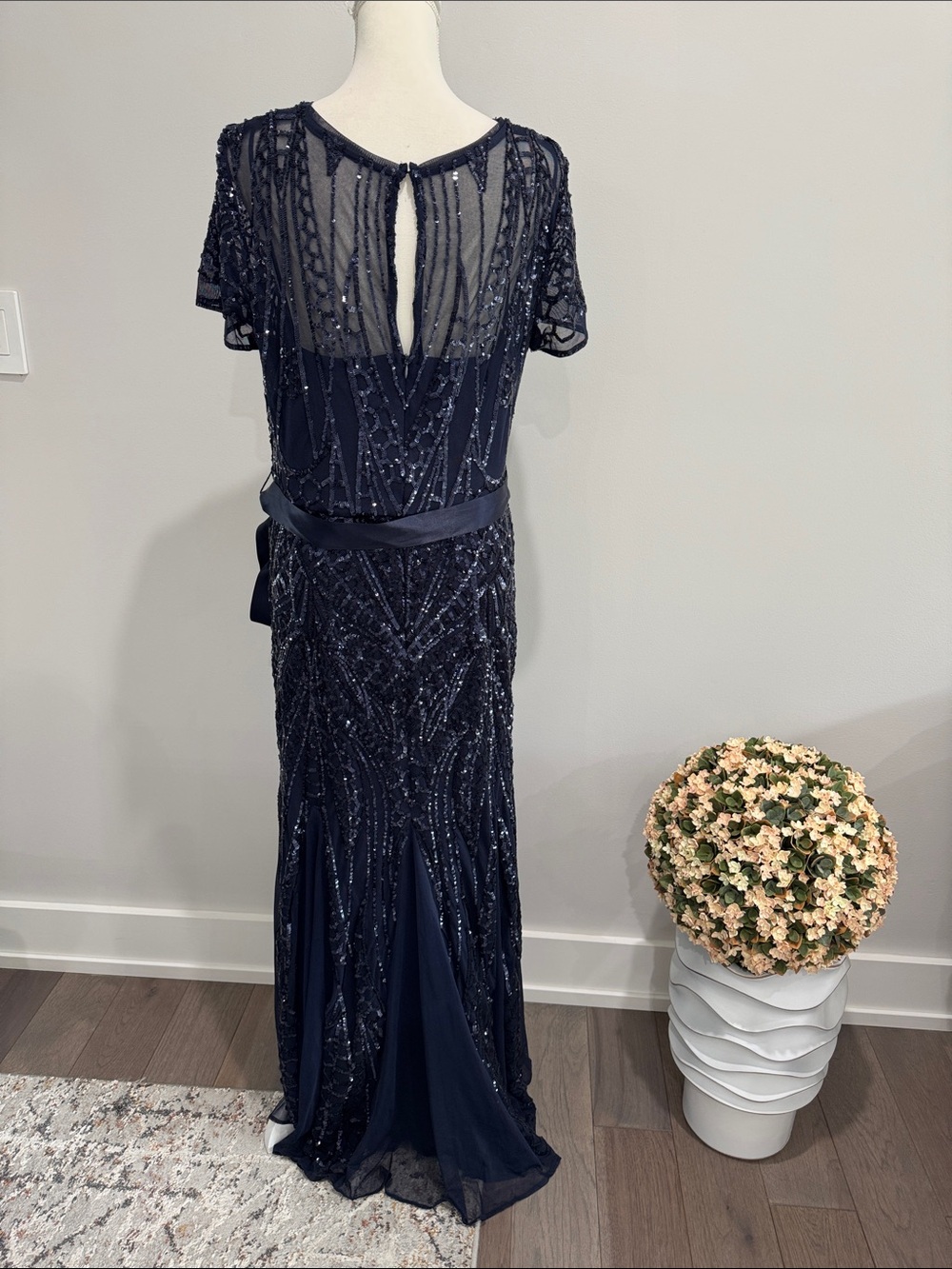 R&M Richards Embroidered Sequin Panel Godet Evening Gown Sz 14 - Picture 6 of 11